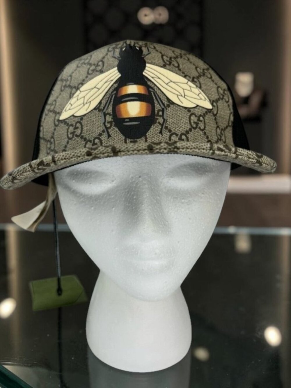 GUCCI Bee Print Supreme Strap Baseball Cap / Mesh Trucker Hat W/ Dust Bag M